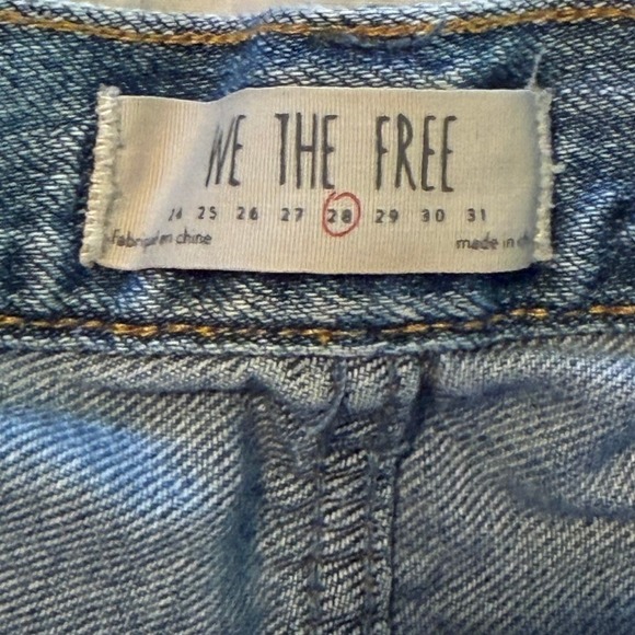 Free People We The Free Shorts Women 28 Blue Distressed Denim Cutoff Festival - Picture 6 of 8